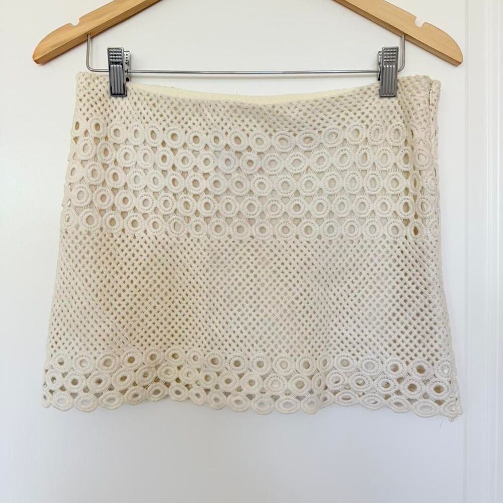 OLIVACEOUS Cream Crochet Mini Skirt - Size M